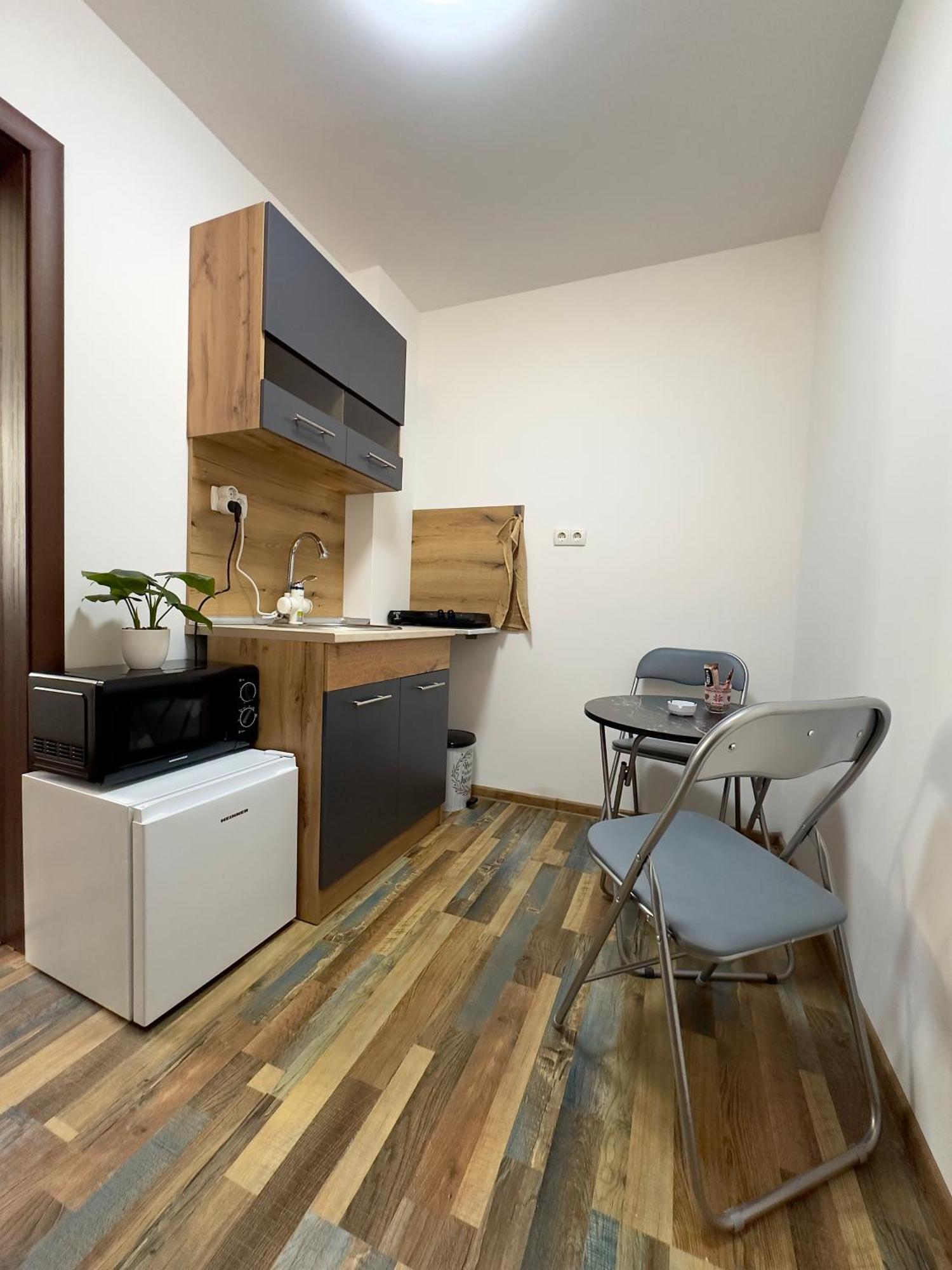 Navial Hotel Габрово Екстериор снимка