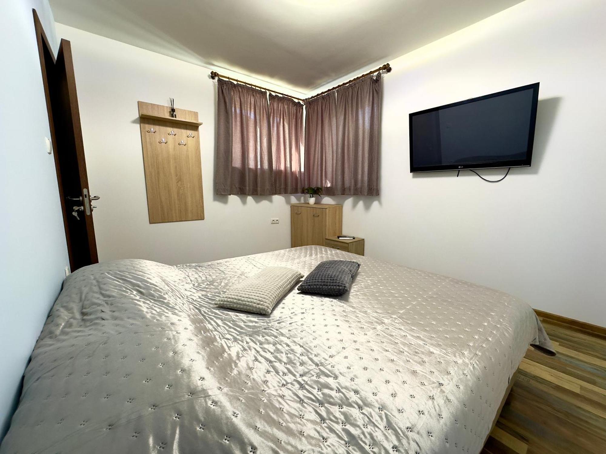 Navial Hotel Габрово Екстериор снимка